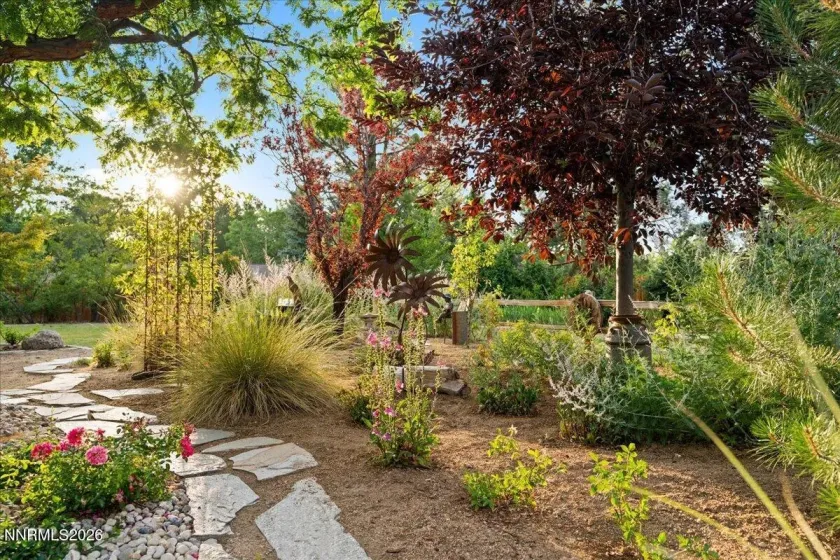 2475 Pioneer, Reno, Nevada 89509, 3 Bedrooms Bedrooms, ,3 BathroomsBathrooms,Residential,Residential,Pioneer,0,260008080