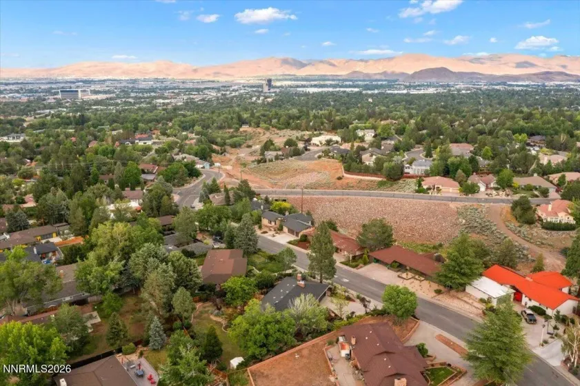 2475 Pioneer, Reno, Nevada 89509, 3 Bedrooms Bedrooms, ,3 BathroomsBathrooms,Residential,Residential,Pioneer,0,260008080