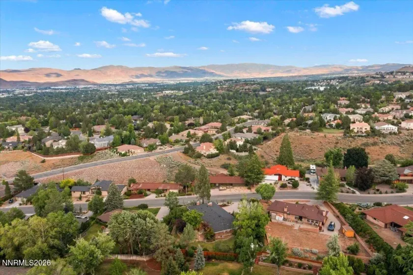 2475 Pioneer, Reno, Nevada 89509, 3 Bedrooms Bedrooms, ,3 BathroomsBathrooms,Residential,Residential,Pioneer,0,260008080
