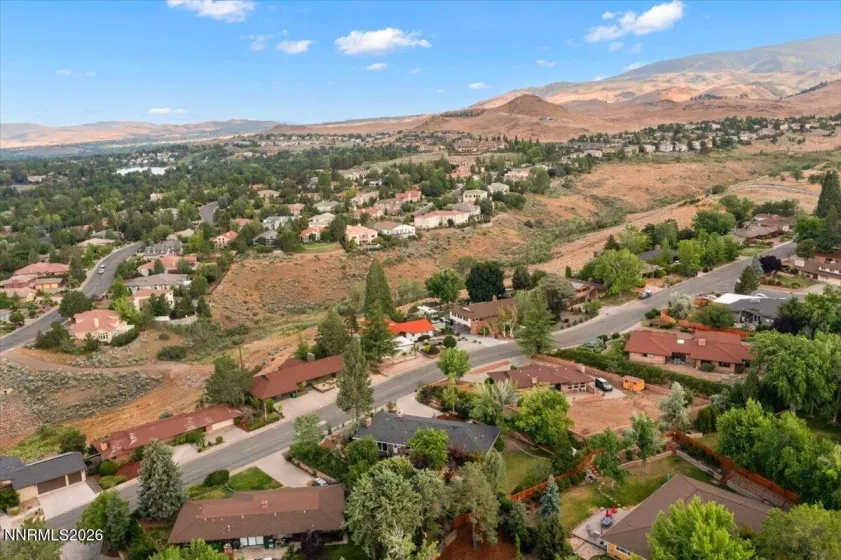 2475 Pioneer, Reno, Nevada 89509, 3 Bedrooms Bedrooms, ,3 BathroomsBathrooms,Residential,Residential,Pioneer,0,260008080