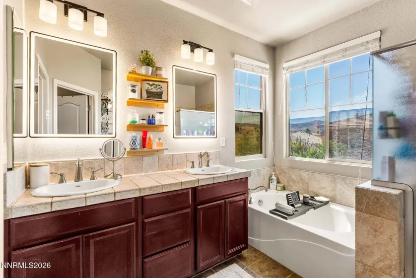3959 White Oak, Sparks, Nevada 89436, 3 Bedrooms Bedrooms, ,3 BathroomsBathrooms,Residential,Residential,White Oak,0,260008083
