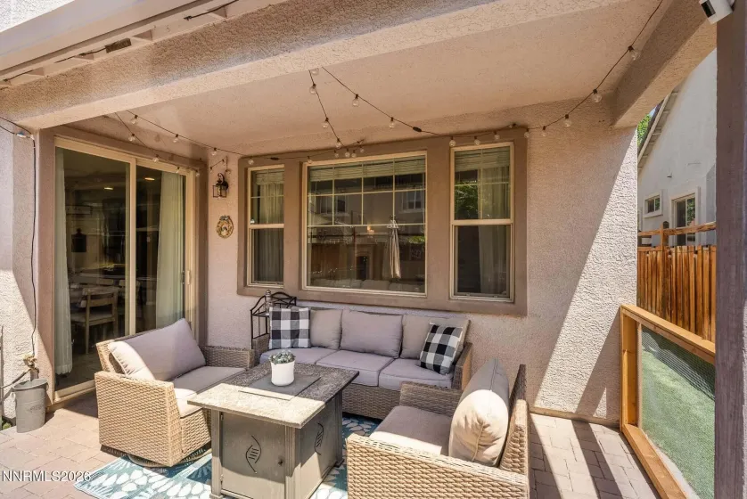 3959 White Oak, Sparks, Nevada 89436, 3 Bedrooms Bedrooms, ,3 BathroomsBathrooms,Residential,Residential,White Oak,0,260008083