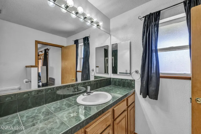 1374 Porter, Minden, Nevada 89423, 3 Bedrooms Bedrooms, ,3 BathroomsBathrooms,Residential,Residential,Porter,0,260003164