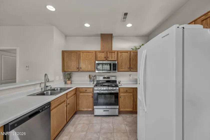 200 Crown Point, Dayton, Nevada 89403, 3 Bedrooms Bedrooms, ,2 BathroomsBathrooms,Residential,Residential,Crown Point,0,260008088