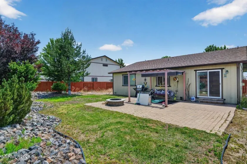18329 Dustin, Reno, Nevada 89508, 3 Bedrooms Bedrooms, ,2 BathroomsBathrooms,Residential,Residential,Dustin,0,260008092