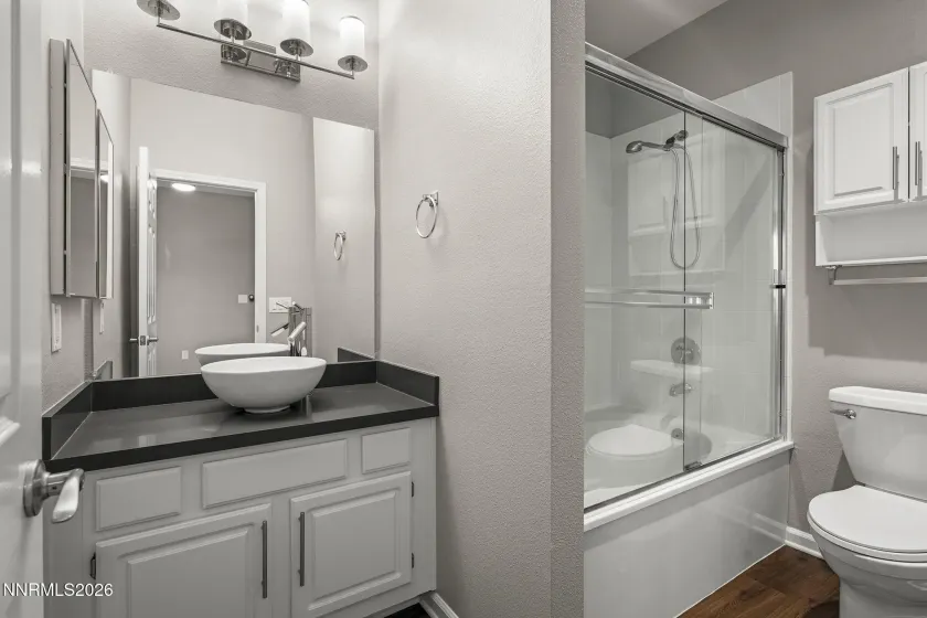 900 Meadows, Reno, Nevada 89521, 2 Bedrooms Bedrooms, ,2 BathroomsBathrooms,Residential,Residential,Meadows,0,260008095
