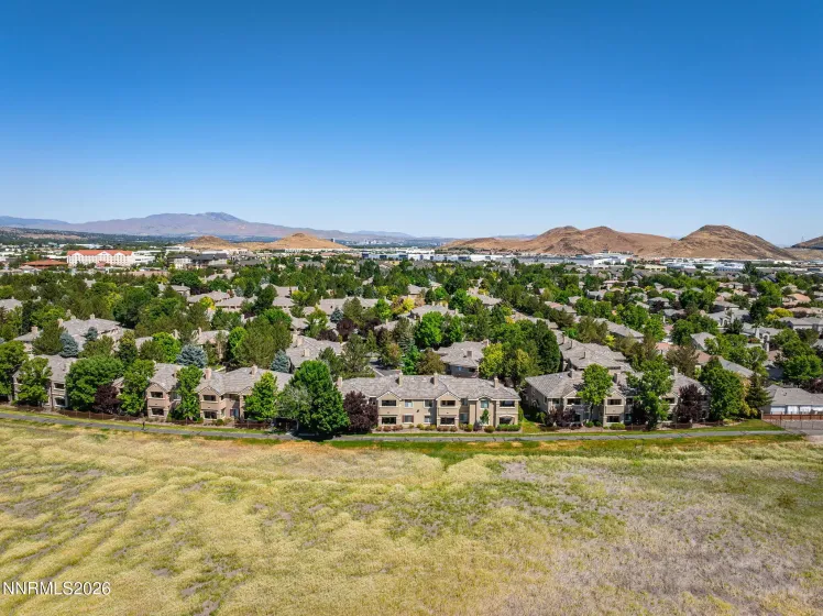 900 Meadows, Reno, Nevada 89521, 2 Bedrooms Bedrooms, ,2 BathroomsBathrooms,Residential,Residential,Meadows,0,260008095