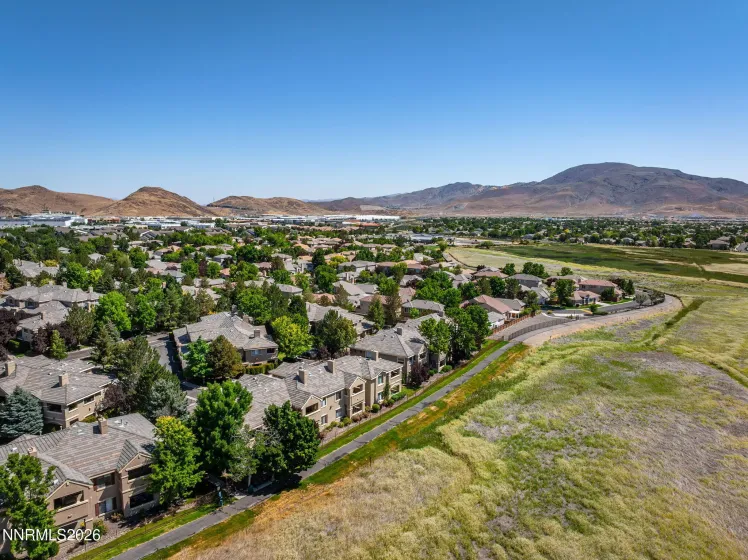 900 Meadows, Reno, Nevada 89521, 2 Bedrooms Bedrooms, ,2 BathroomsBathrooms,Residential,Residential,Meadows,0,260008095