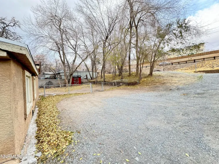 2065 1/2 Whitfield, Reno, Nevada 89512, ,1 BathroomBathrooms,Residential Lease,Manufactured,Whitfield,0,260008097