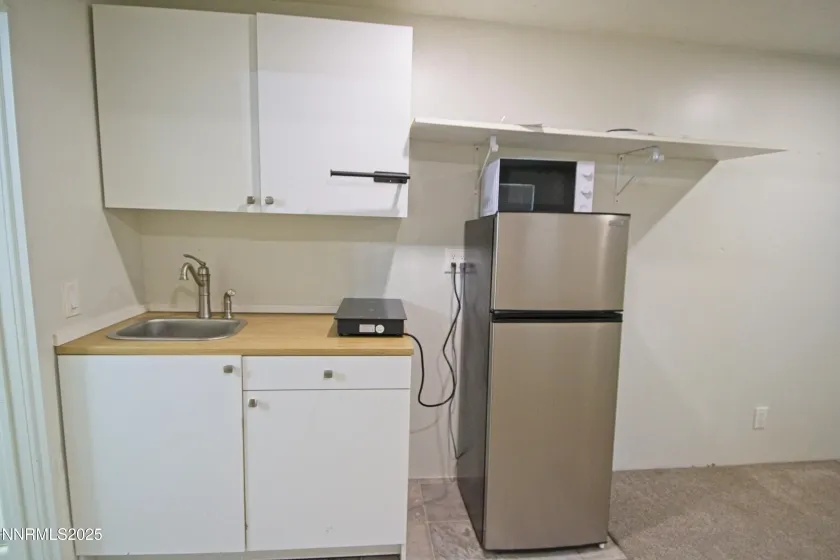 2065 1/2 Whitfield, Reno, Nevada 89512, ,1 BathroomBathrooms,Residential Lease,Manufactured,Whitfield,0,260008097