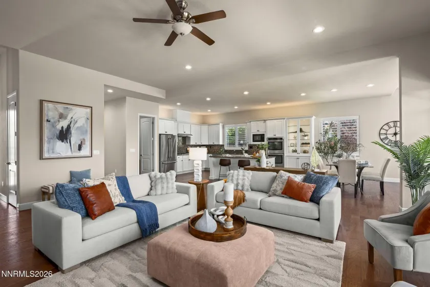 1770 Laurel Ridge, Reno, Nevada 89523, 3 Bedrooms Bedrooms, ,3 BathroomsBathrooms,Residential,Residential,Laurel Ridge,0,260008100