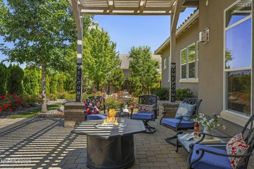 1770 Laurel Ridge, Reno, Nevada 89523, 3 Bedrooms Bedrooms, ,3 BathroomsBathrooms,Residential,Residential,Laurel Ridge,0,260008100