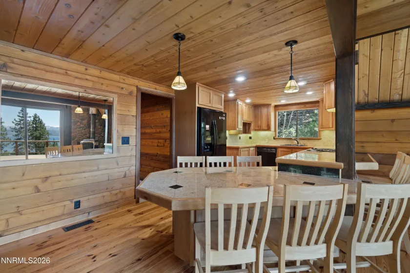 621 Stanley, Zephyr Cove, Nevada 89448, 6 Bedrooms Bedrooms, ,4 BathroomsBathrooms,Residential,Residential,Stanley,0,260008102