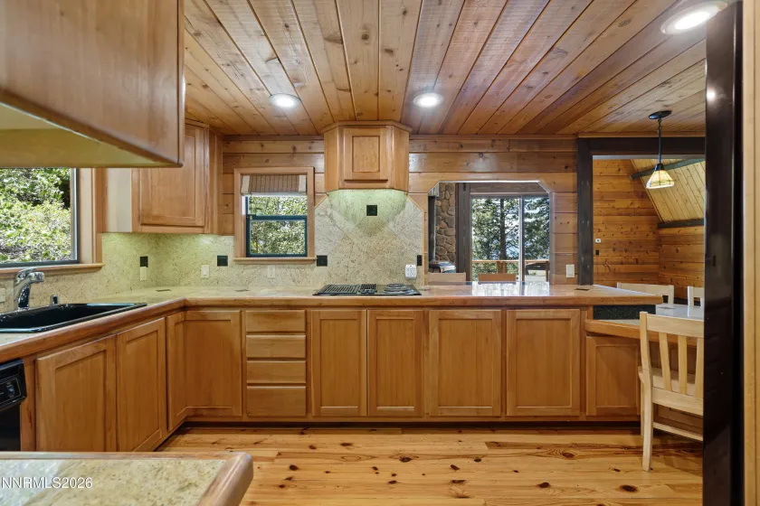 621 Stanley, Zephyr Cove, Nevada 89448, 6 Bedrooms Bedrooms, ,4 BathroomsBathrooms,Residential,Residential,Stanley,0,260008102