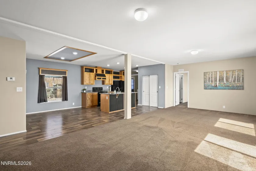 16 Sierra View, Reno, Nevada 89508, 4 Bedrooms Bedrooms, ,2 BathroomsBathrooms,Residential,Residential,Sierra View,0,260008106