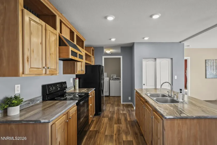 16 Sierra View, Reno, Nevada 89508, 4 Bedrooms Bedrooms, ,2 BathroomsBathrooms,Residential,Residential,Sierra View,0,260008106