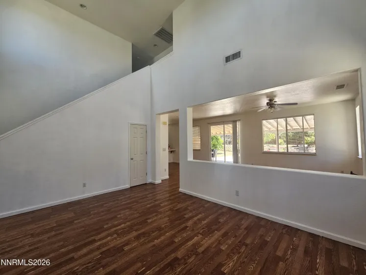 9609 Black Bear, Reno, Nevada 89506, 4 Bedrooms Bedrooms, ,3 BathroomsBathrooms,Residential,Residential,Black Bear,0,260008111