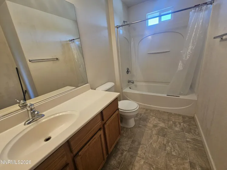 9609 Black Bear, Reno, Nevada 89506, 4 Bedrooms Bedrooms, ,3 BathroomsBathrooms,Residential,Residential,Black Bear,0,260008111