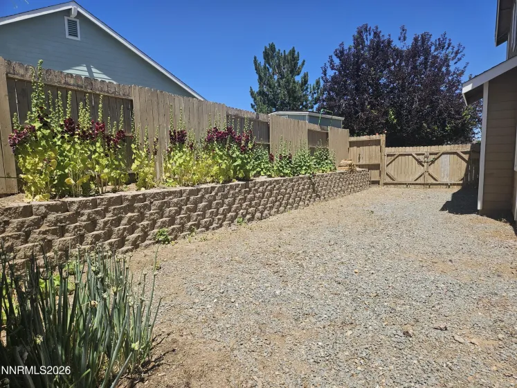 9609 Black Bear, Reno, Nevada 89506, 4 Bedrooms Bedrooms, ,3 BathroomsBathrooms,Residential,Residential,Black Bear,0,260008111