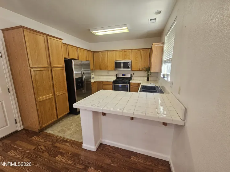 9609 Black Bear, Reno, Nevada 89506, 4 Bedrooms Bedrooms, ,3 BathroomsBathrooms,Residential,Residential,Black Bear,0,260008111