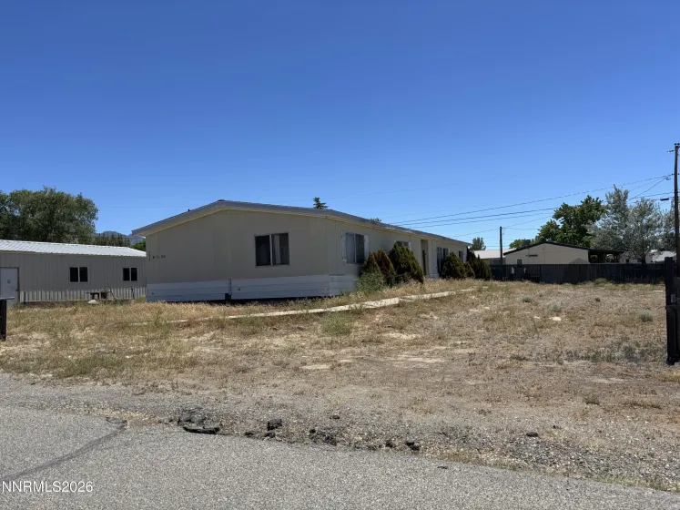 3020 Middle, Winnemucca, Nevada 89445, ,2 BathroomsBathrooms,Residential,Residential,Middle,0,260008112