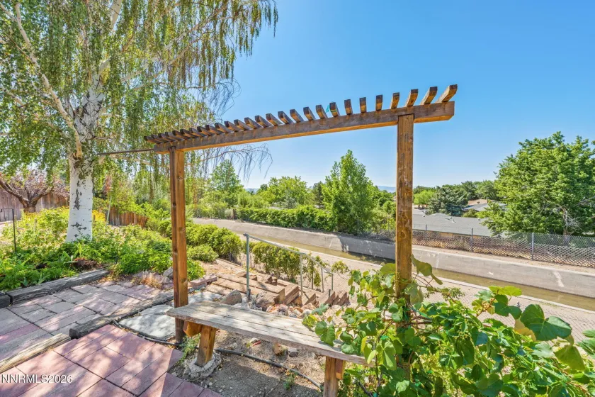2230 King Edward, Reno, Nevada 89503, 3 Bedrooms Bedrooms, ,2 BathroomsBathrooms,Residential,Residential,King Edward,0,260008114