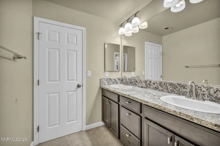3830 Dominus, Sparks, Nevada 89436, 4 Bedrooms Bedrooms, ,3 BathroomsBathrooms,Residential,Residential,Dominus,0,260008117