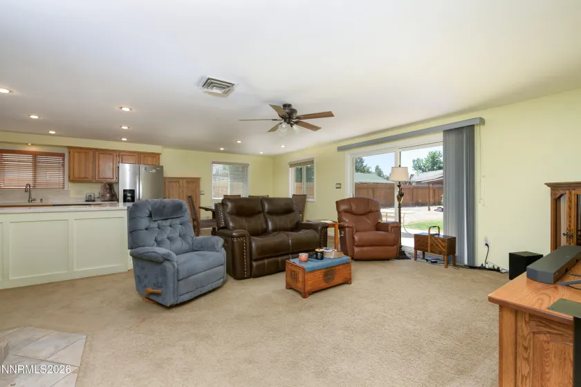 1249 Kingston, Gardnerville, Nevada 89460, 3 Bedrooms Bedrooms, ,2 BathroomsBathrooms,Residential,Residential,Kingston,0,260008121