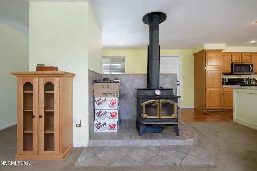 1249 Kingston, Gardnerville, Nevada 89460, 3 Bedrooms Bedrooms, ,2 BathroomsBathrooms,Residential,Residential,Kingston,0,260008121