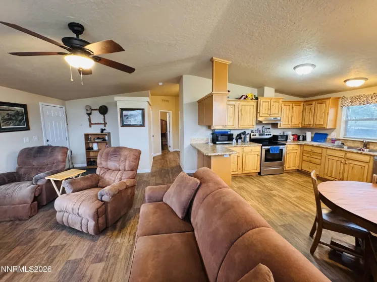 29400 Kings River, Orovada, Nevada 89425, 2 Bedrooms Bedrooms, ,1 BathroomBathrooms,Residential,Residential,Kings River,0,260008124