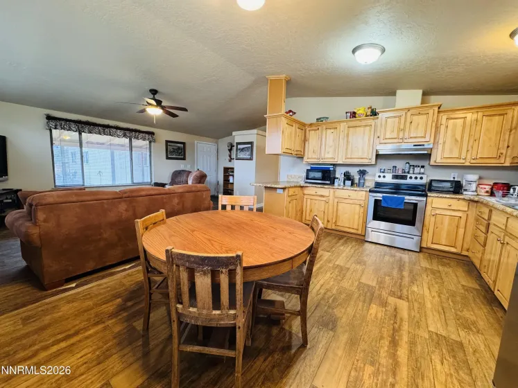 29400 Kings River, Orovada, Nevada 89425, 2 Bedrooms Bedrooms, ,1 BathroomBathrooms,Residential,Residential,Kings River,0,260008124