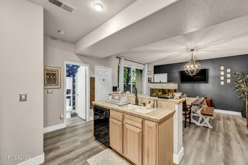 6652 Sportoletti, Sparks, Nevada 89436, 4 Bedrooms Bedrooms, ,4 BathroomsBathrooms,Residential,Residential,Sportoletti,0,260008128