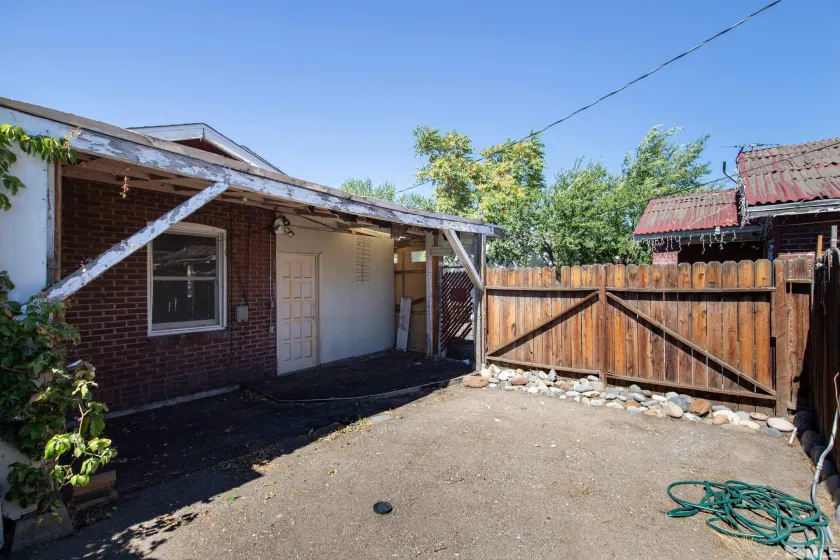 632 Quincy, Reno, Nevada 89512, 2 Bedrooms Bedrooms, ,1 BathroomBathrooms,Residential,Residential,Quincy,0,260008170