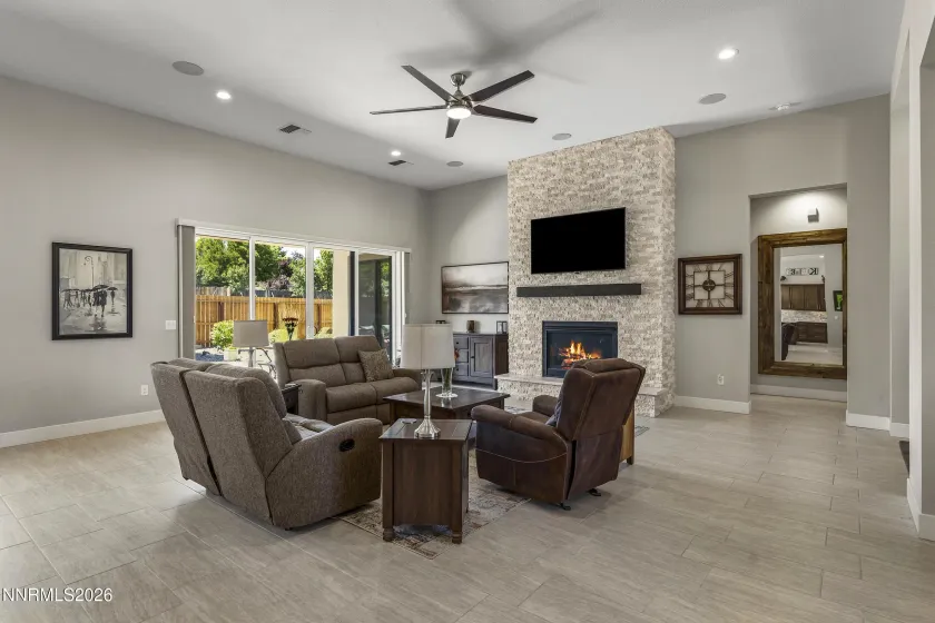 3020 Feathertop, Reno, Nevada 89521, 3 Bedrooms Bedrooms, ,3 BathroomsBathrooms,Residential,Residential,Feathertop,0,260008130