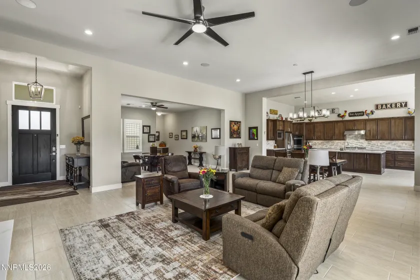 3020 Feathertop, Reno, Nevada 89521, 3 Bedrooms Bedrooms, ,3 BathroomsBathrooms,Residential,Residential,Feathertop,0,260008130