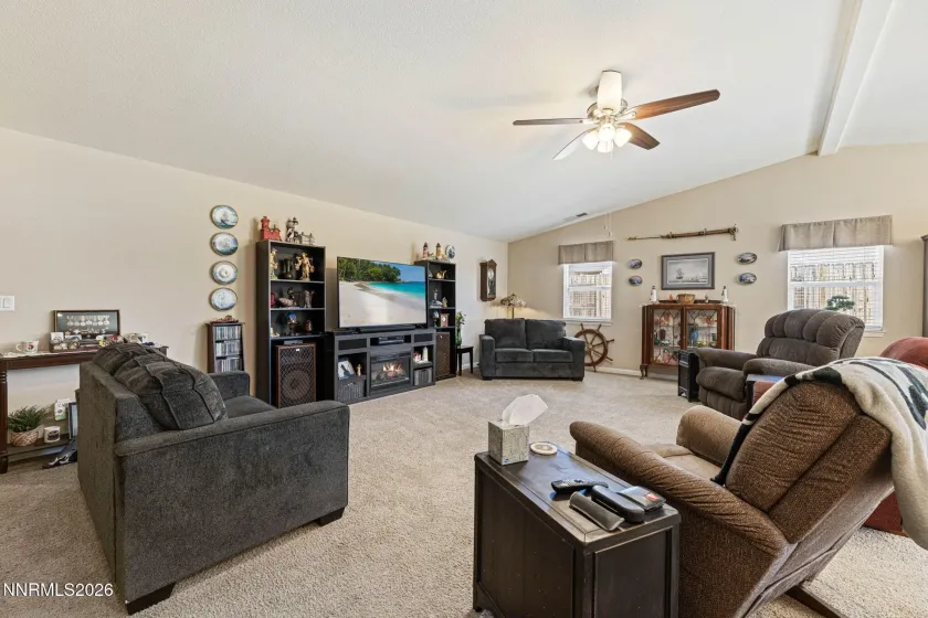 826 Welle, Dayton, Nevada 89403, 4 Bedrooms Bedrooms, ,2 BathroomsBathrooms,Residential,Residential,Welle,0,260008131