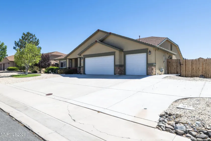 826 Welle, Dayton, Nevada 89403, 4 Bedrooms Bedrooms, ,2 BathroomsBathrooms,Residential,Residential,Welle,0,260008131