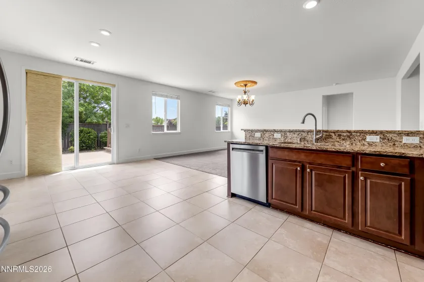 6976 Woodward, Sparks, Nevada 89436, 4 Bedrooms Bedrooms, ,2 BathroomsBathrooms,Residential,Residential,Woodward,0,260008133