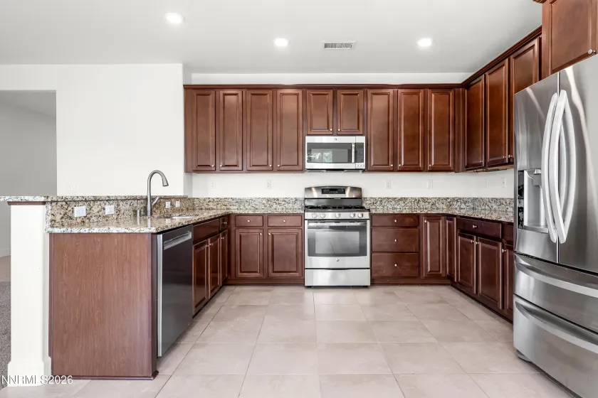 6976 Woodward, Sparks, Nevada 89436, 4 Bedrooms Bedrooms, ,2 BathroomsBathrooms,Residential,Residential,Woodward,0,260008133