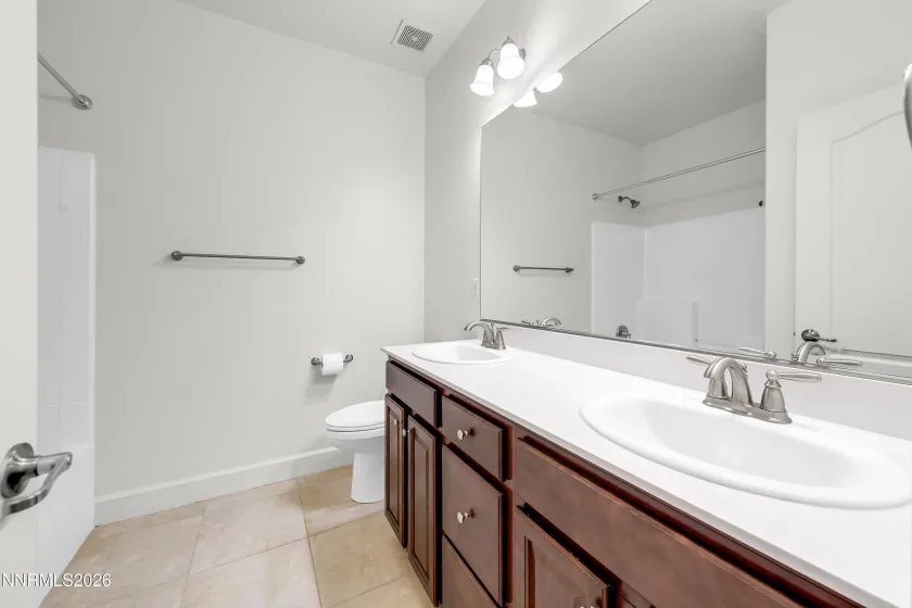 6976 Woodward, Sparks, Nevada 89436, 4 Bedrooms Bedrooms, ,2 BathroomsBathrooms,Residential,Residential,Woodward,0,260008133