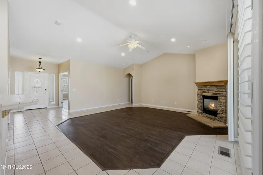 680 Buckskin, Fernley, Nevada 89408, 3 Bedrooms Bedrooms, ,3 BathroomsBathrooms,Residential,Residential,Buckskin,0,260008136