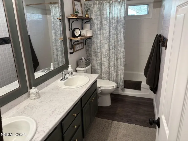 4290 Great Falls, Reno, Nevada 89511, 5 Bedrooms Bedrooms, ,3 BathroomsBathrooms,Residential,Residential,Great Falls,0,260008137