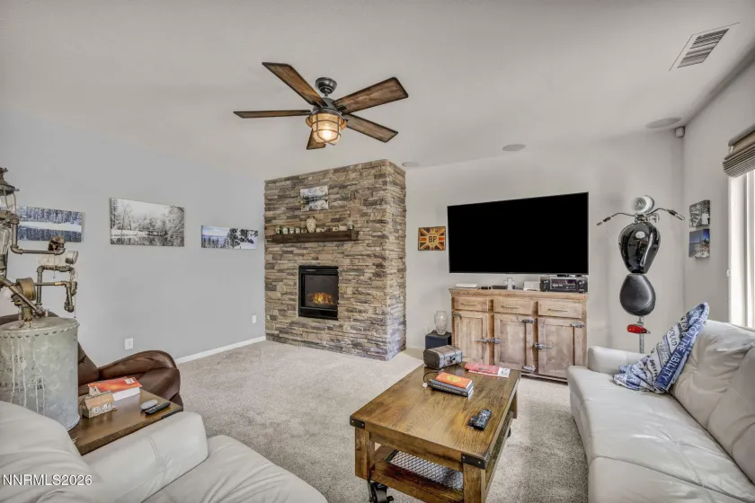 1635 Crescent Pointe, Reno, Nevada 89523, 3 Bedrooms Bedrooms, ,3 BathroomsBathrooms,Residential,Residential,Crescent Pointe,0,260008145