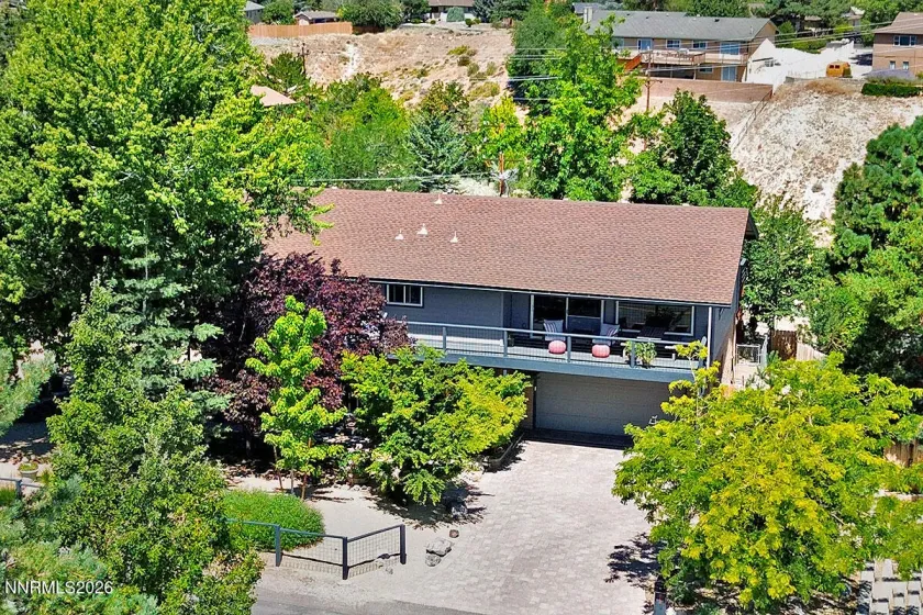 2681 Markridge, Reno, Nevada 89509, 4 Bedrooms Bedrooms, ,3 BathroomsBathrooms,Residential,Residential,Markridge,0,260008148
