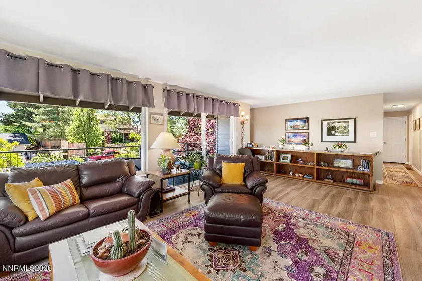 2681 Markridge, Reno, Nevada 89509, 4 Bedrooms Bedrooms, ,3 BathroomsBathrooms,Residential,Residential,Markridge,0,260008148