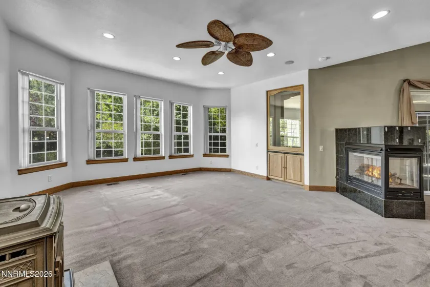 7305 Diamond Oaks Ct., Sparks, Nevada 89436, 3 Bedrooms Bedrooms, ,4 BathroomsBathrooms,Residential,Residential,Diamond Oaks Ct.,0,260008151