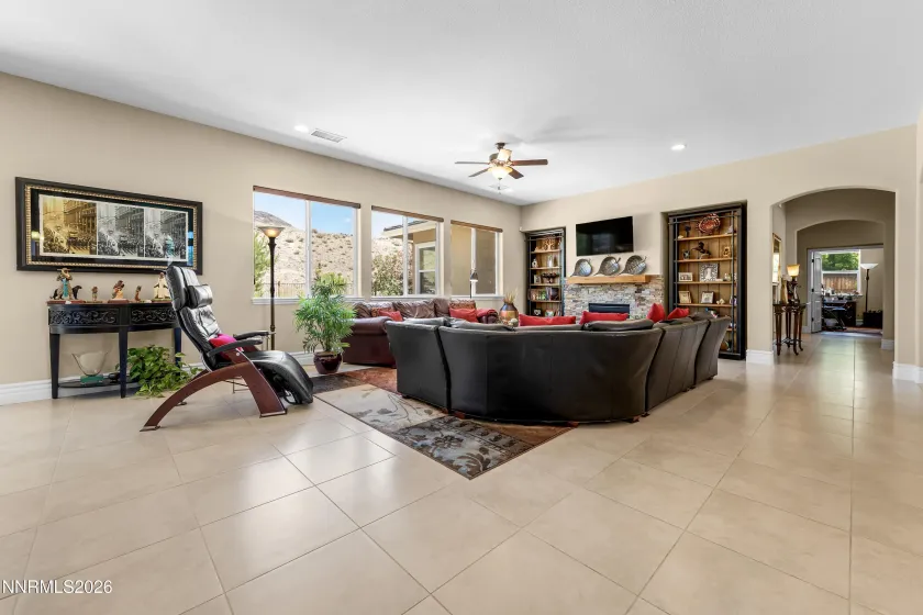 7769 Orange Plains, Sparks, Nevada 89436, 5 Bedrooms Bedrooms, ,3 BathroomsBathrooms,Residential,Residential,Orange Plains,0,260008153