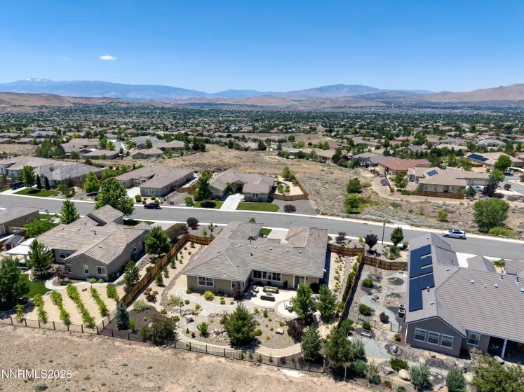 7769 Orange Plains, Sparks, Nevada 89436, 5 Bedrooms Bedrooms, ,3 BathroomsBathrooms,Residential,Residential,Orange Plains,0,260008153