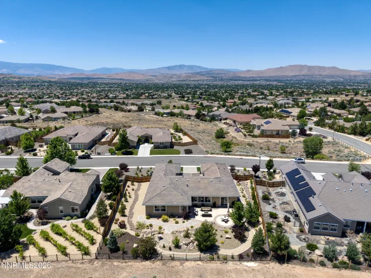 7769 Orange Plains, Sparks, Nevada 89436, 5 Bedrooms Bedrooms, ,3 BathroomsBathrooms,Residential,Residential,Orange Plains,0,260008153