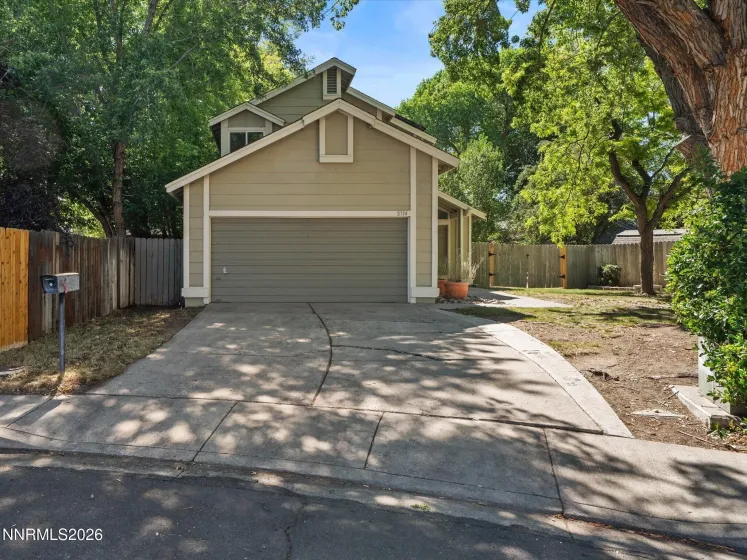 2714 Perro, Reno, Nevada 89502, 4 Bedrooms Bedrooms, ,3 BathroomsBathrooms,Residential,Residential,Perro,0,260008157